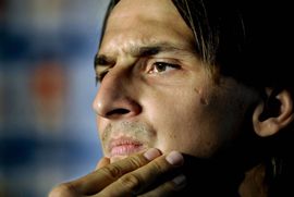 Ibrahimović ipak bolje barata loptom nego perom