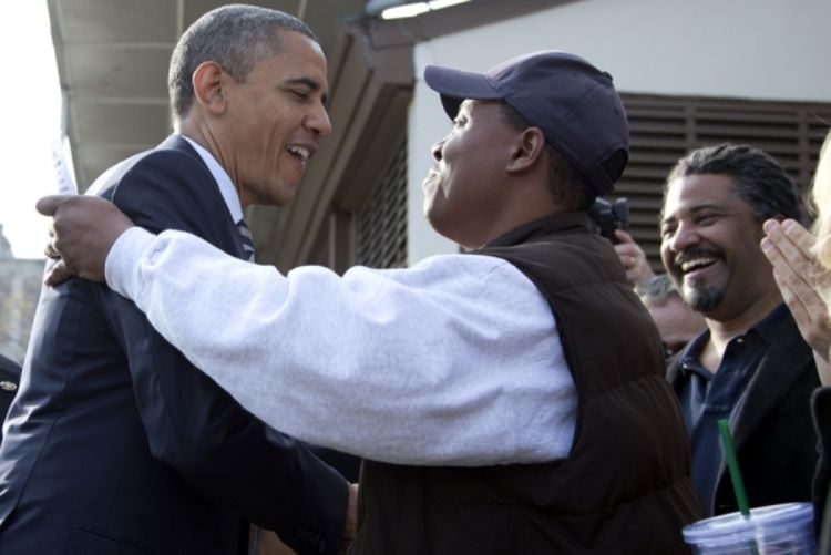 Obama čestitao Romniju na dinamičnoj kampanji