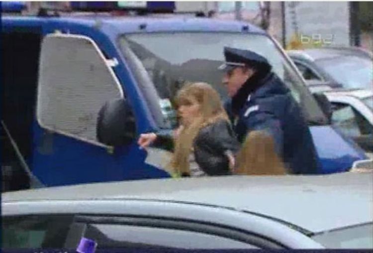 Policajac koji je hapsio građane u Beogradu biće suspendovan?