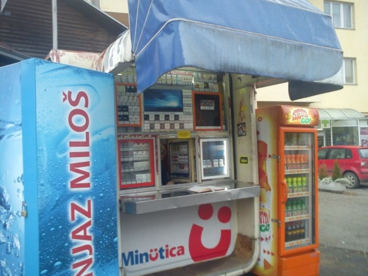 Gradiška: Opljačkan kiosk Glasa Srpske