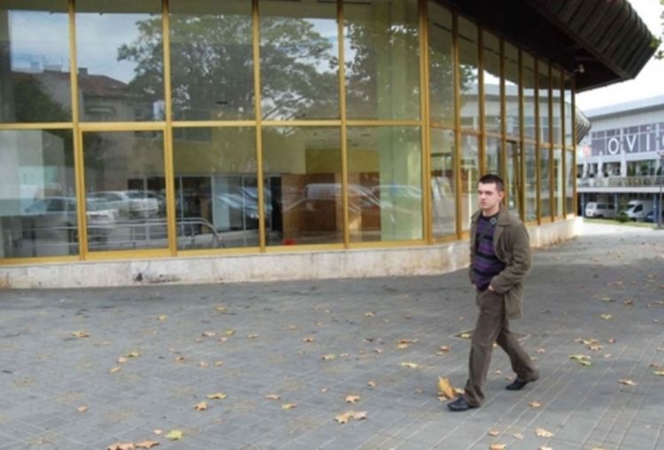U banjalučkom Domu omladine otvorena izložba umjetničkih radova zatvorenika 