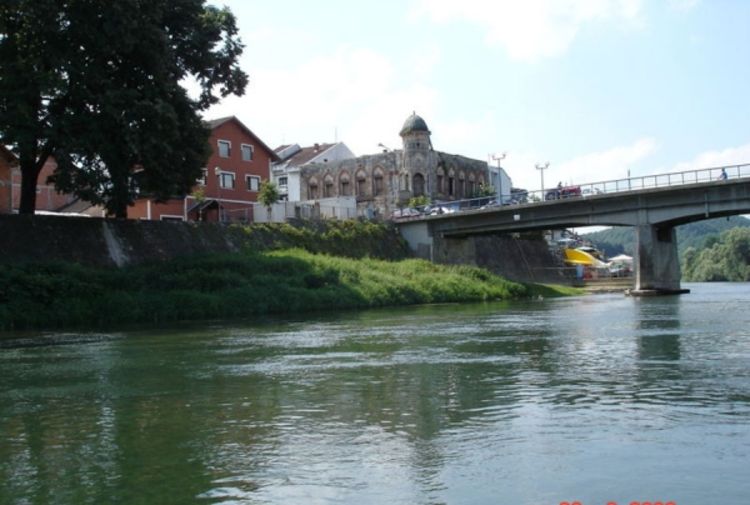 Mandat vratila dva odbornika