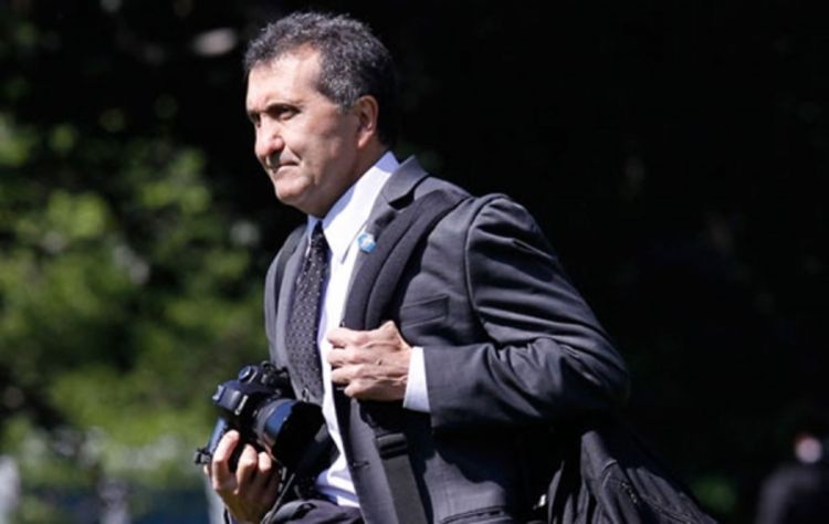 S one strane Bijele kuće