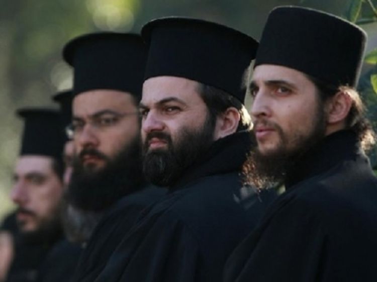 Grčki arhijereji sa po pet miliona evra
