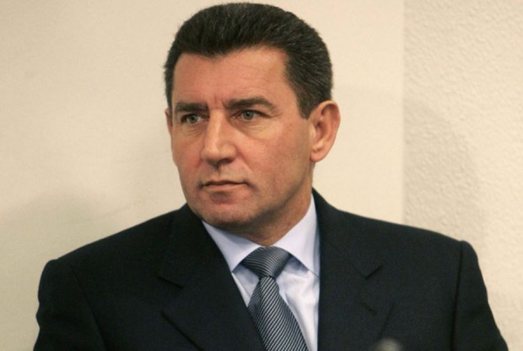 Gotovina ide u privatnike