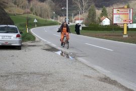 Mještani Rekavica pješače kilometar do prvog prevoza