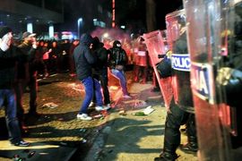 U neredima nakon protesta u Mariboru  40 uhapšenih