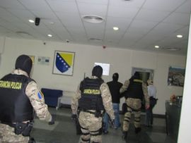 Akcija Loka II: Uhapšeno 17 lica zbog krijumčarenja Turaka
