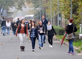 U RS osam puta više diplomaca