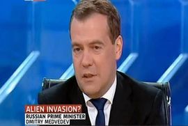 Medvedev: Vanzemaljaci su među nama, slobodno šetaju Zemljom