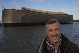 Holanđanin napravio repliku Nojeve arke