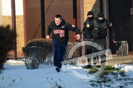 Oružane snage BiH i specijalne jedinice MUP RS u krugu banjalučkog ...