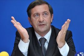 Erjavec demantuje dogovor o Ljubljanskoj banci sa Hrvatskom
