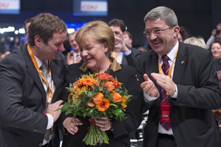 Angela Merkel ponovo izabrana za predsjednika CDU-a