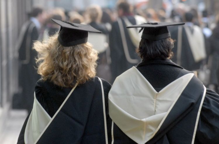 Profesori učaureni, studenti odsječeni, rezultati mršavi
