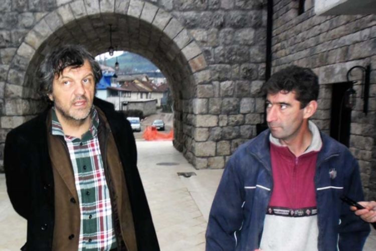 Kusturica zaposlio demobilisanog borca
