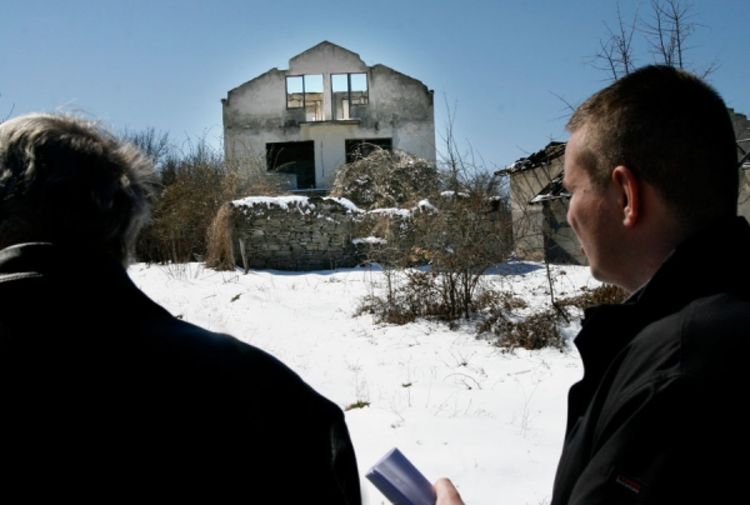 Na obnovu kuća čeka 43.000 porodica