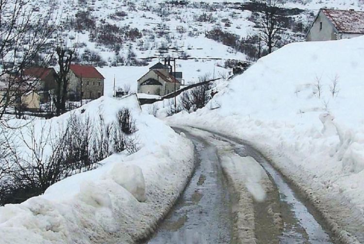 Trampa: Ljubinje Crnoj Gori, Crkvice Republici Srpskoj