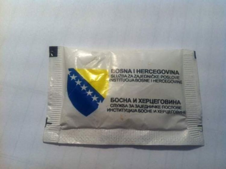 Kesice šećera s grbom biće povučene