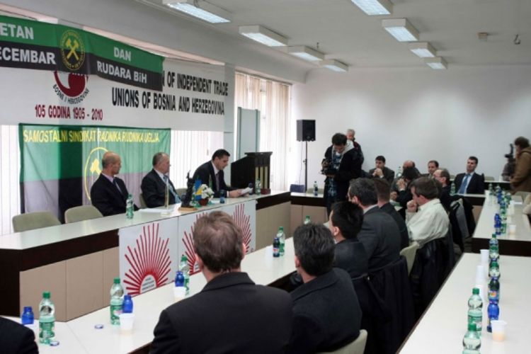 Rudari od plate kupuju zaštitnu opremu