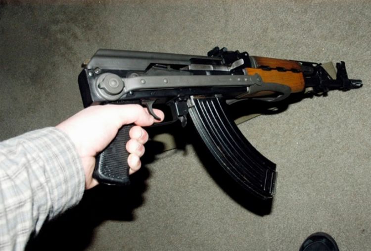 Priveden zbog kalašnjikova nakon incidenta ispred motela