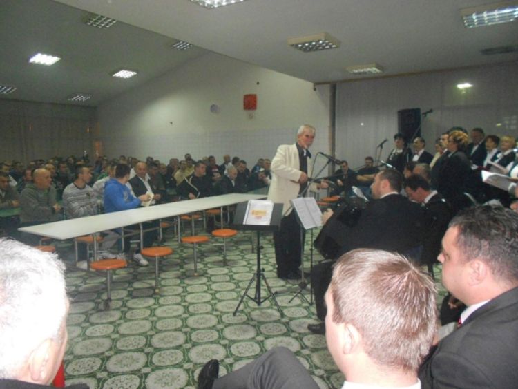 Tamburaši oduševili osuđenike