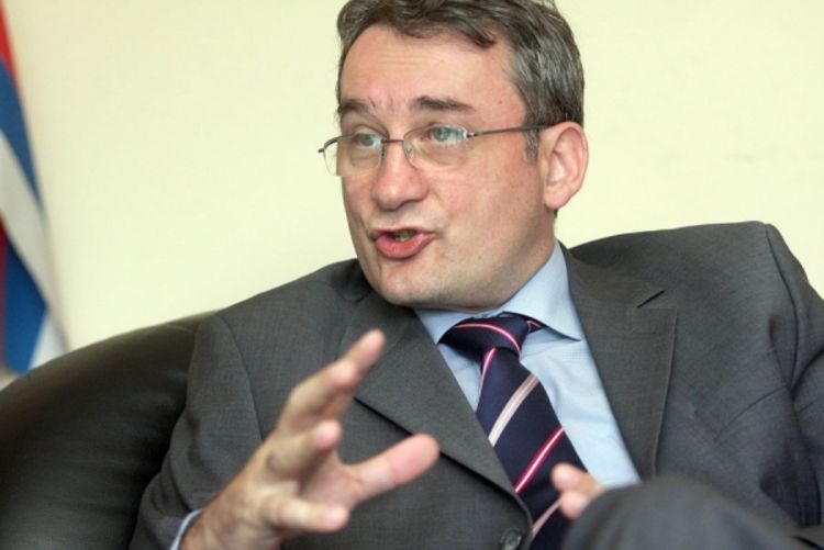Bosić: Bez rješenja koja zadiru u teritoriju RS