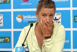 Azarenka odustala od polufinala u Brizbejnu