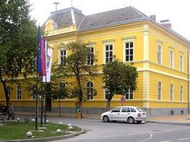Opšta tuča naprednjaka i demokrata