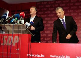 Rješavanje krize ili ulazak u anarhiju