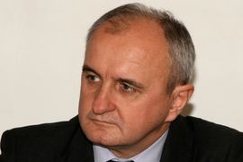 Đokić: Neka se radnici solidarišu, moramo da im smanjimo plate