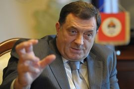 Dodik: Sukob SNSD-a i SDS-a ne može destabilizovati RS