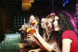 Oko 14 miliona Amerikanki prekomjerno konzumira alkohol