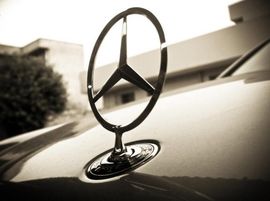 Nedostajala mu sestra i Poljska: Odbjegli dječak vozio mercedes Evropom