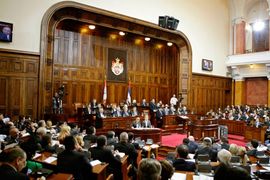 Poslanici Skupštine Srbije raspravljali 14 sati: Usvojena Rezolucija o ...