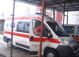 Bolesnik sjekirom napao ljekare Hitne pomoći
