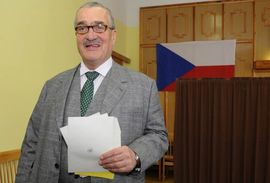 Kandidatu za predsjednika Češke dosadilo bez seksa