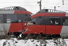 Petoro teško povrijeđenih u sudaru vozova