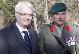 Josipović: Pokušaj rušenja Peruče u tužbi protiv Srbije za genocid