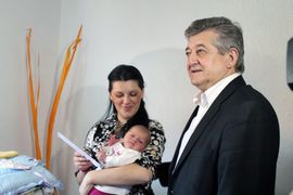 Poklon prvorođenoj bebi u Bijeljini