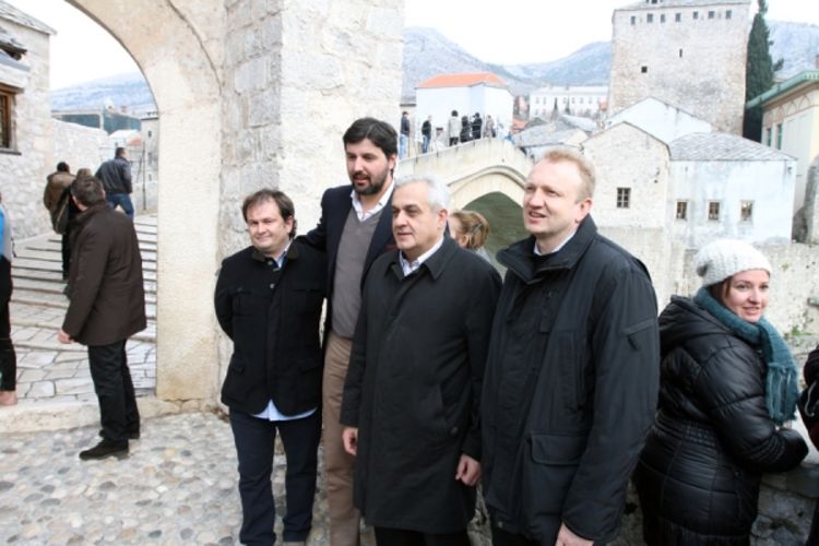 Đilas obišao Stari most u Mostaru