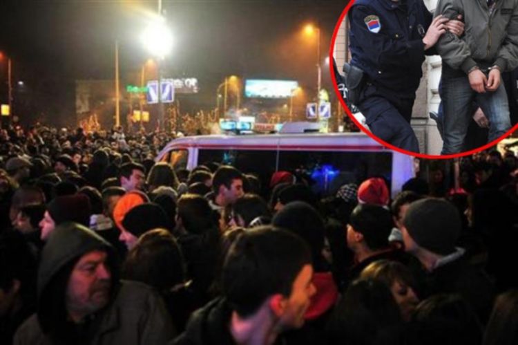 Uhapšen pomahnitali napadač sa nožem sa Trga republike