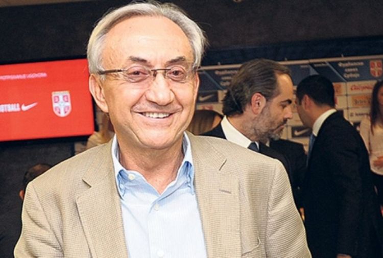 Odbio pričešće: Mišković otjerao popa iz ćelije