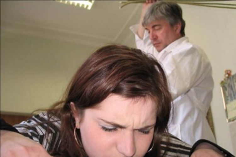 Narkomane u Sibiru liječe šibanjem po stražnjici