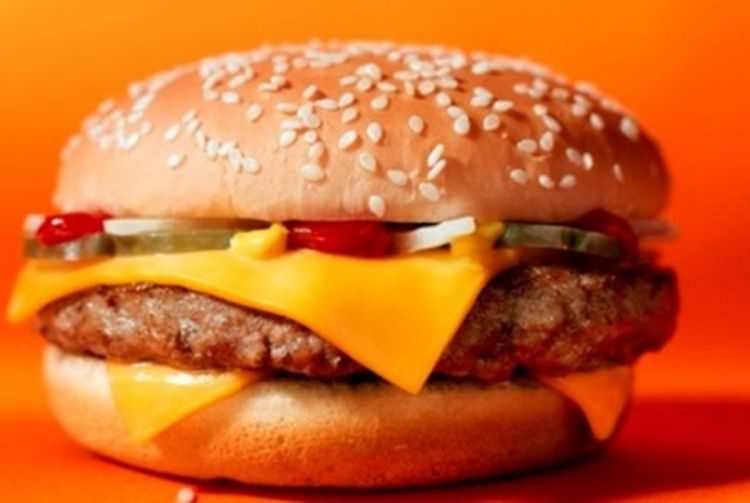 Mekdonalds mijenja ime u Makas