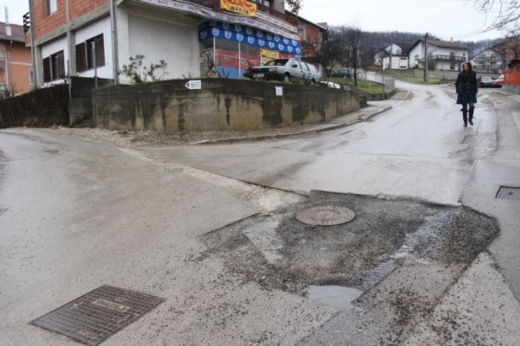 Traže obnovu Podgrmečke ulice
