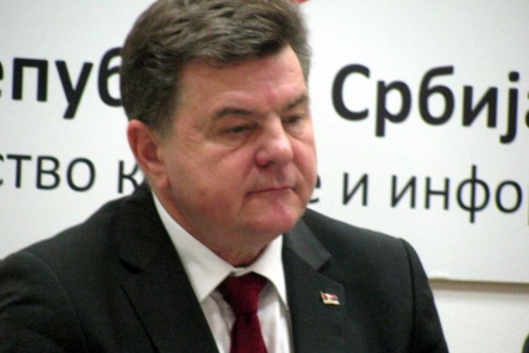 Pavlović: Hrvatskoj kleptomaniji se treba samo rugati