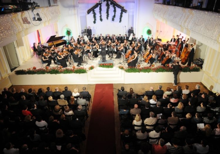Novogodišnji koncert Banjalučke filharmonije u Banskom dvoru