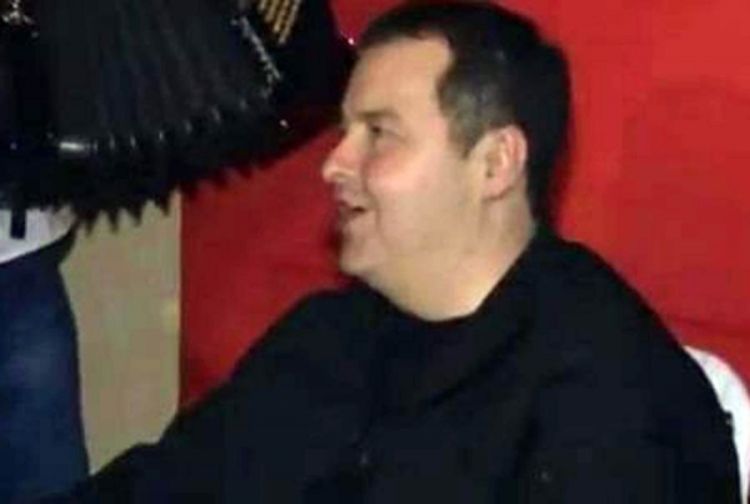 Dačić zapjevao sa Radom i specijalcima za Srpsku novu godinu