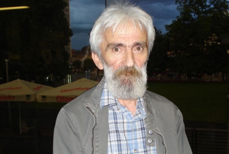 Preminuo Božo Marić Pika, legenda banjalučke Gimnazije i poznati aforističar